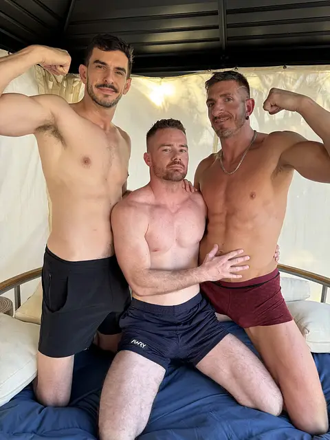 Pup Dream Sandwiched by Two Tops